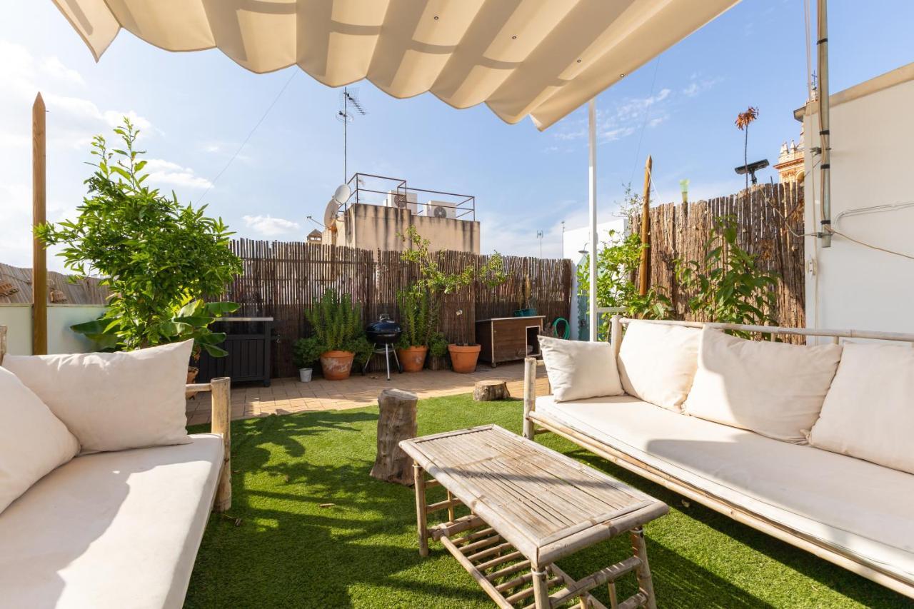 Tentudia Charming Apartments With Private Roof-Top Or Patio In San Bernardo By Oui Sevilla Exterior foto