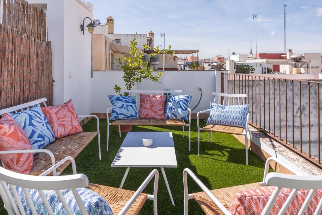 Tentudia Charming Apartments With Private Roof-Top Or Patio In San Bernardo By Oui Sevilla Exterior foto